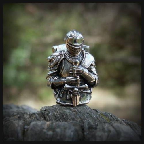 Крымская бронза Рыцарь Dark Souls Крымская бронза Рыцарь Dark Souls