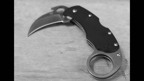 96 Spyderco Складной нож керамбит Karahawk All Black - Spyderco 170GBBKP фото 9 96 Spyderco Складной нож керамбит Karahawk All Black - Spyderco 170GBBKP фото 9